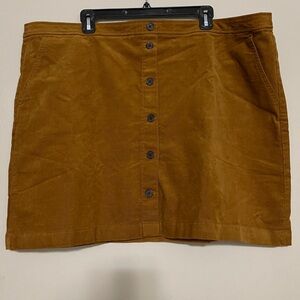 J Crew BA838 NWT Size 22 Beautiful Chic Corduroy Button-Front Skirt - Camel